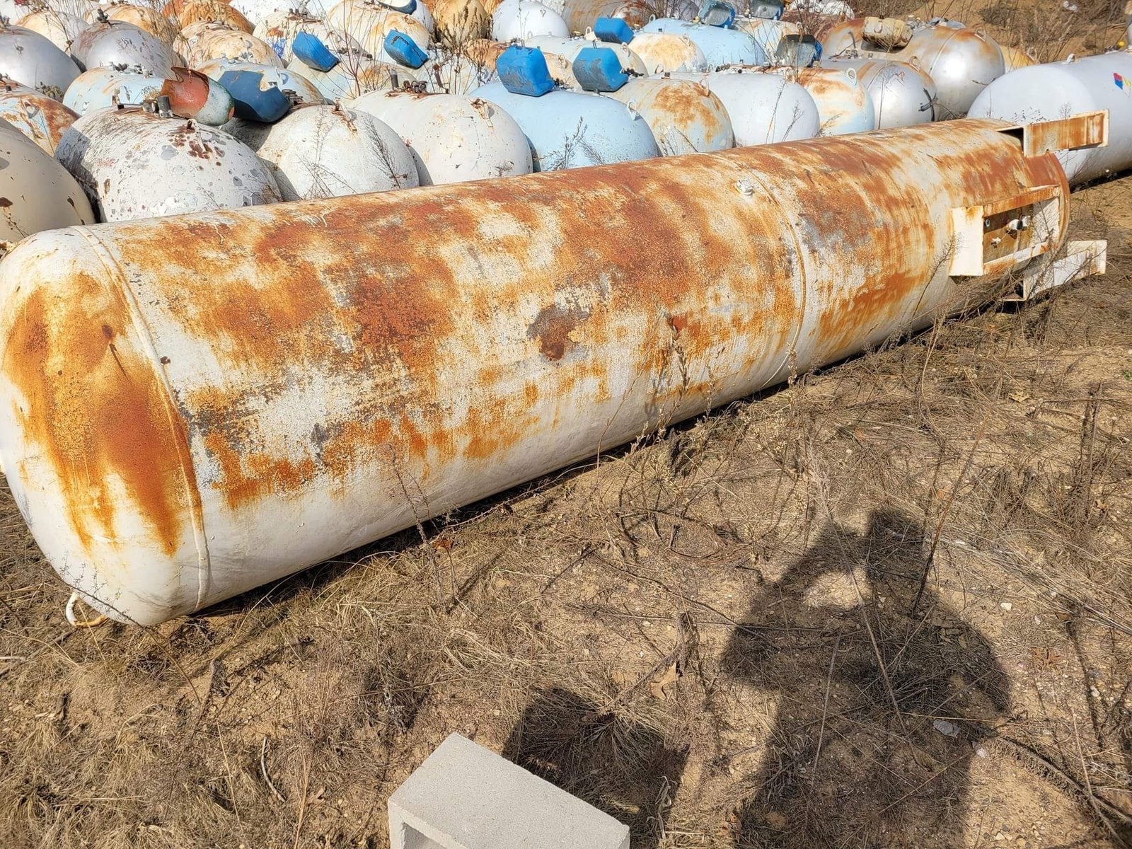 Buy 1150 Gallon Propane Tanks Online - Image 3