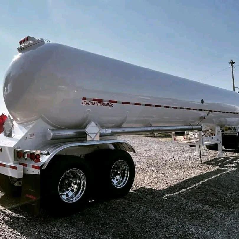 Buy 11600 Gallon Industrial Gas Tank Trailer Online MC-331 LPG LIQUID TANKER IN STOCK - Image 2