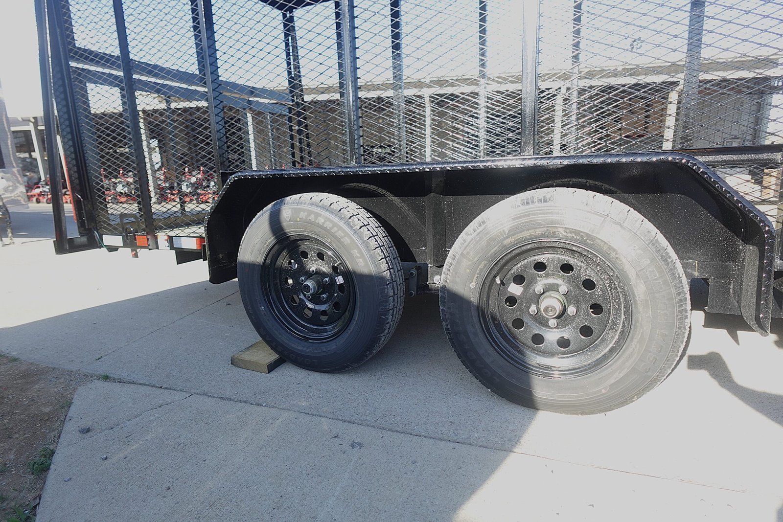 6.4x16 Straight Deck Utility Trailer 6ft Mesh Sides with Metal Roof (2) 3,500lb Axles - Image 4