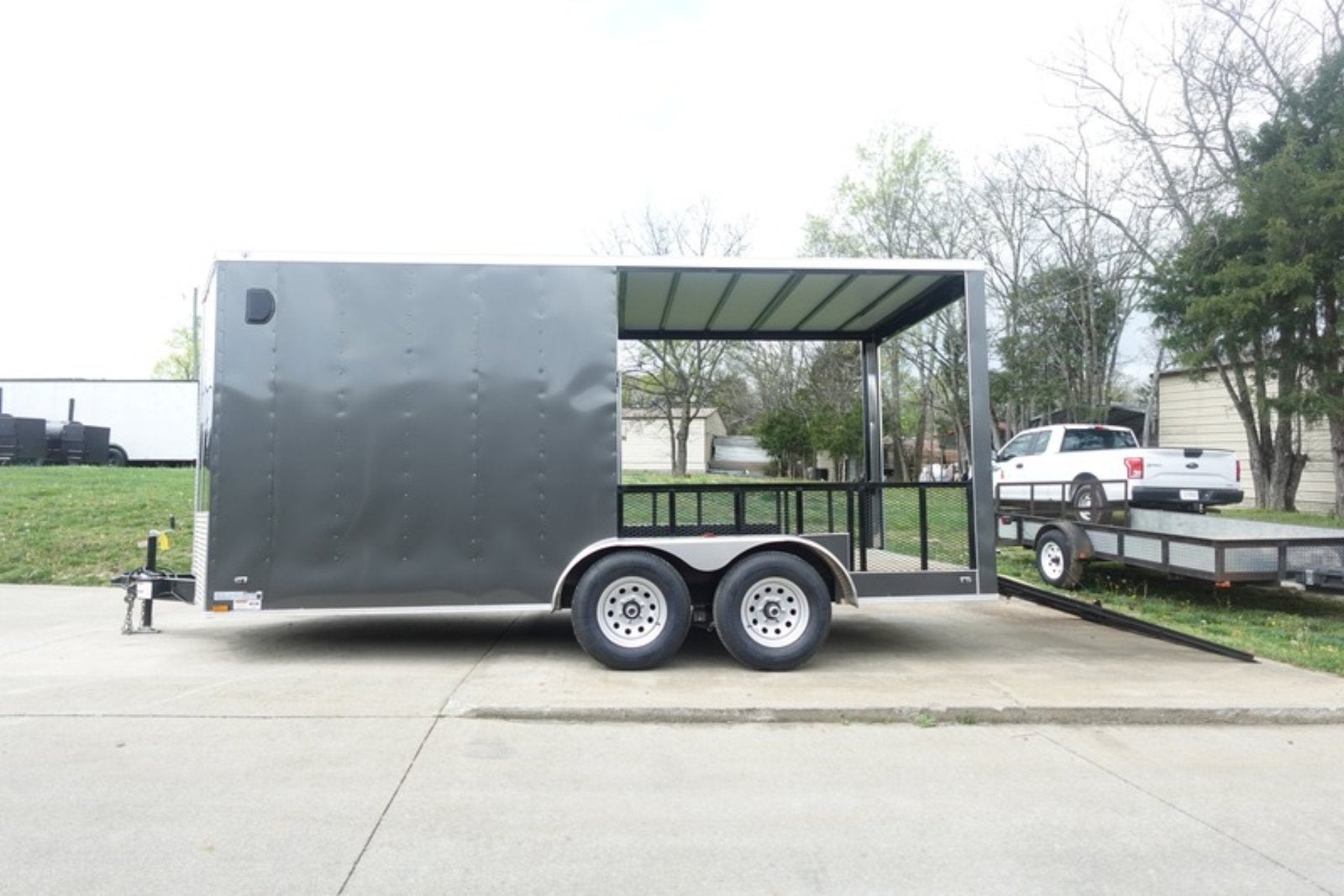 7x16 Charcoal V Nose Hybrid Enclosed Trailer (2) 5200lb Axles with Brakes - Image 5