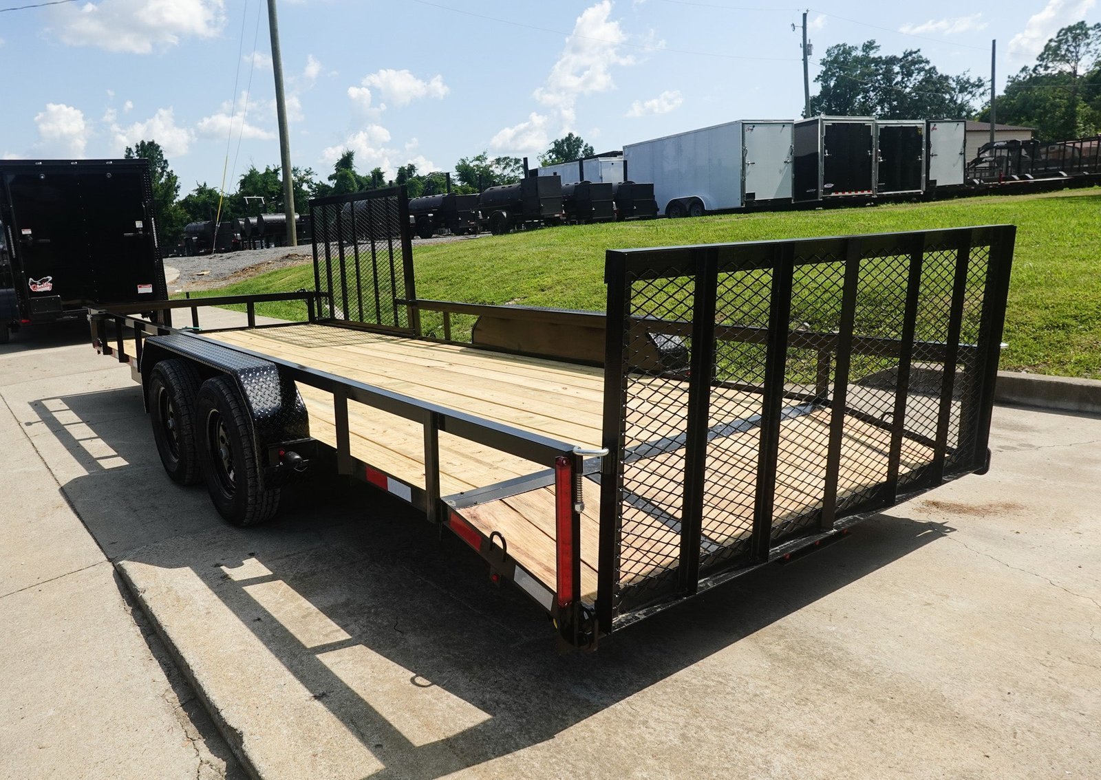 7x20 Dovetail Utility Trailer with Side Gate (2) 3,500lb Axles - Image 7