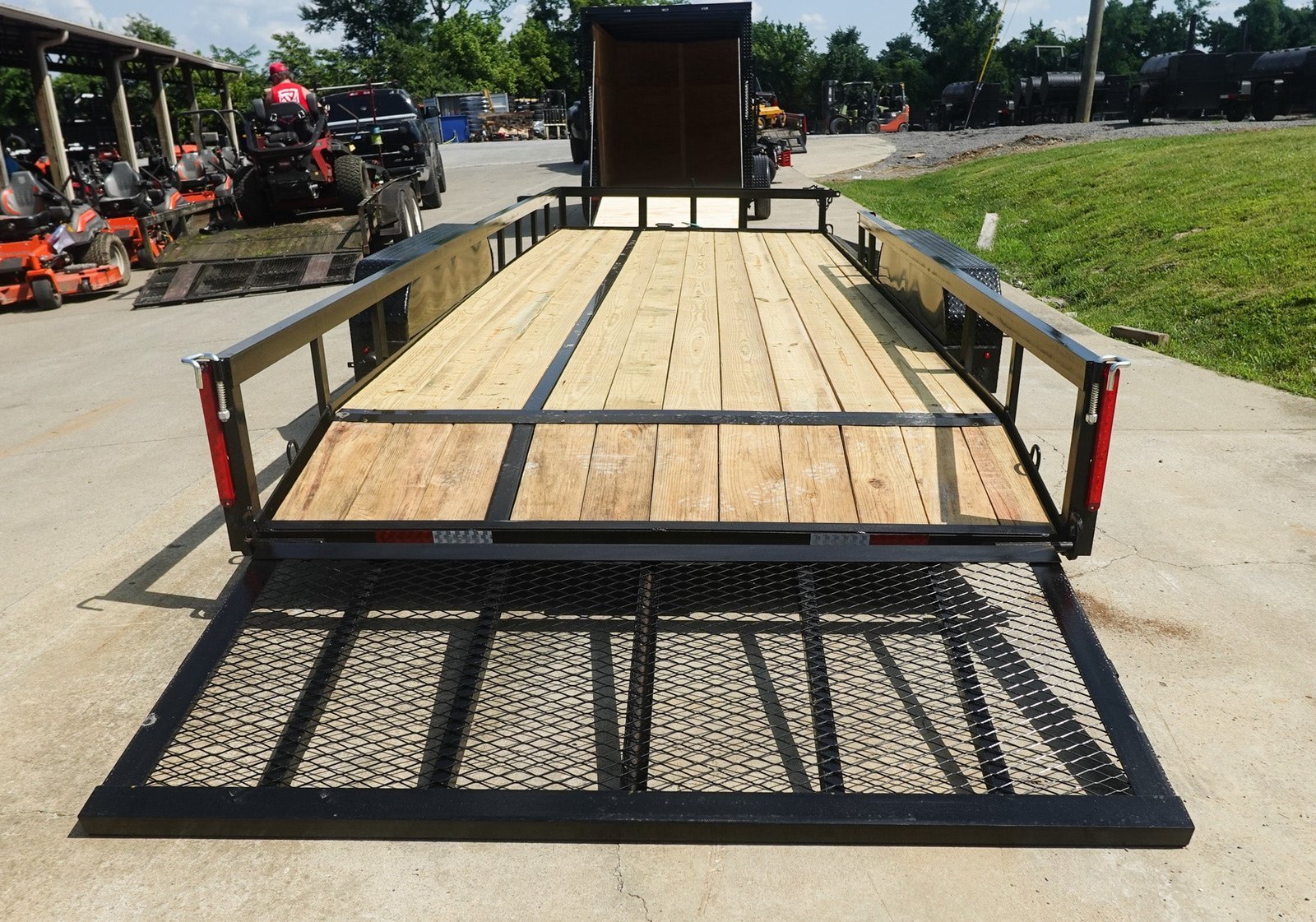 7x20 Dovetail Utility Trailer with Side Gate (2) 3,500lb Axles - Image 11