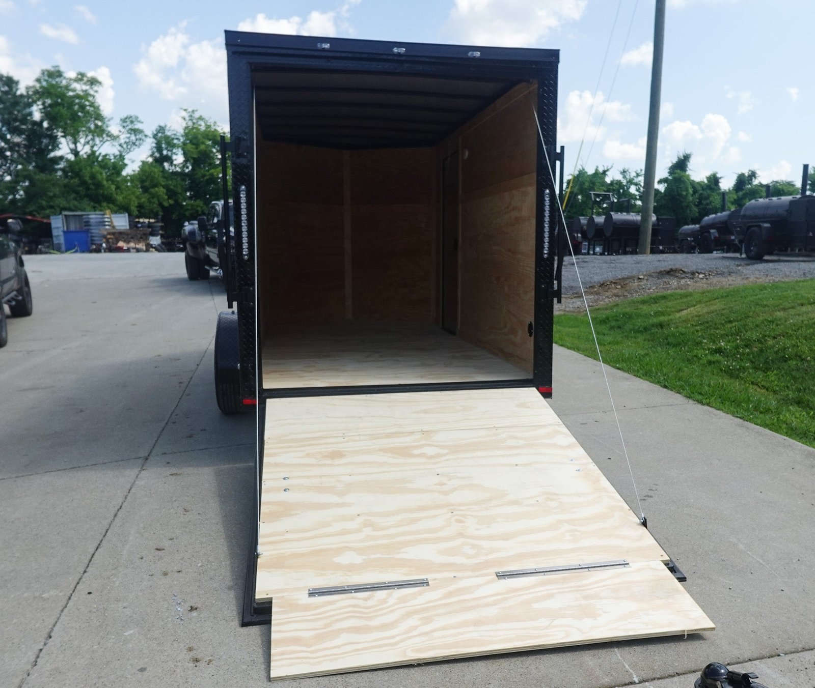 6x12 Enclosed Trailer Black - Image 11