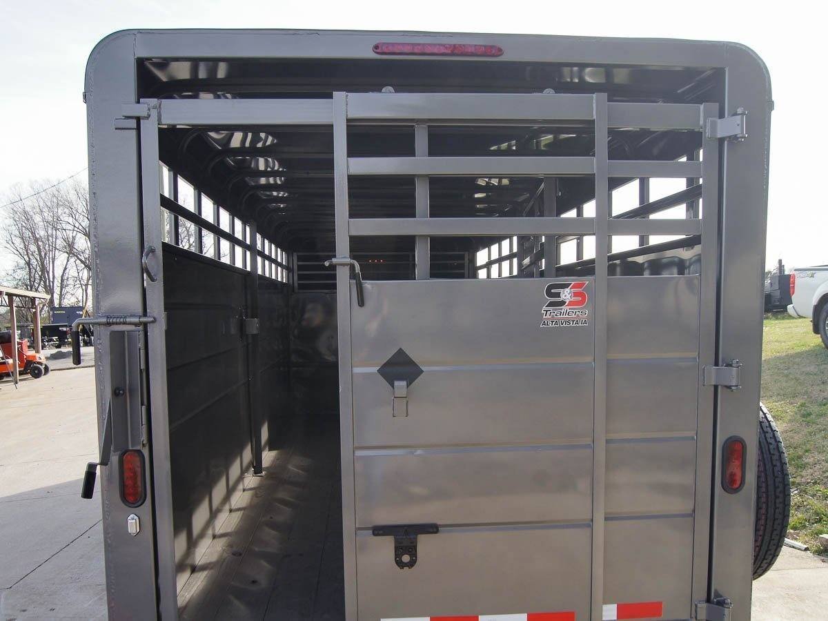20ft Charcoal Gooseneck Livestock Cattle Trailer - Image 23
